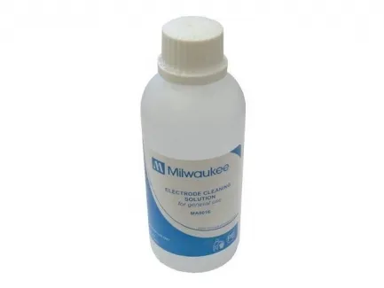 AQUAMASTER Cleaner D Cleaning Solution | 100 mL